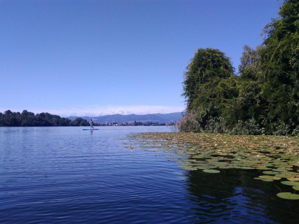 Casa Del Lago Travedona Buitenkant foto