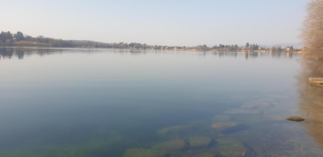 Casa Del Lago Travedona Buitenkant foto